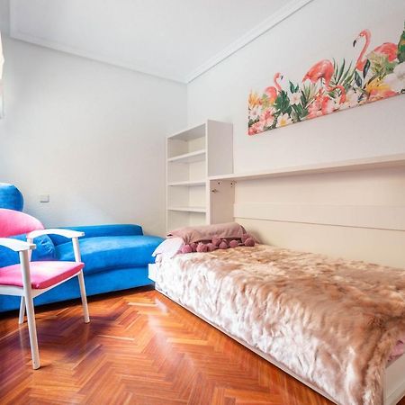 Villaviciosa de Odón Bonita Habitacion Con Balcon מראה חיצוני תמונה