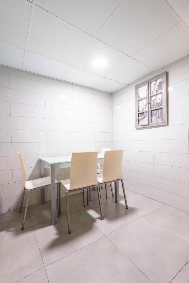 Villaviciosa de Odón Bonita Habitacion Con Balcon מראה חיצוני תמונה