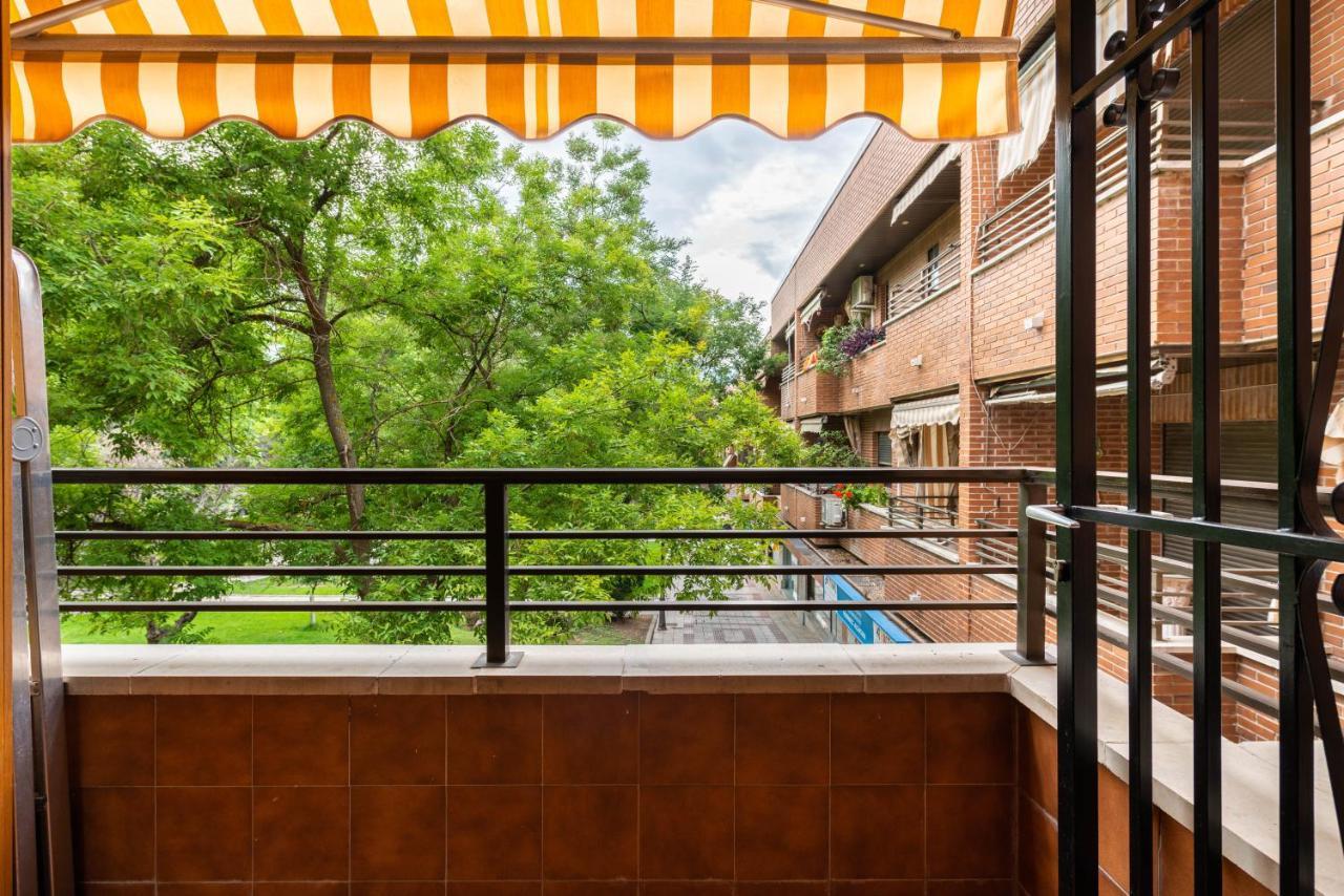 Villaviciosa de Odón Bonita Habitacion Con Balcon מראה חיצוני תמונה